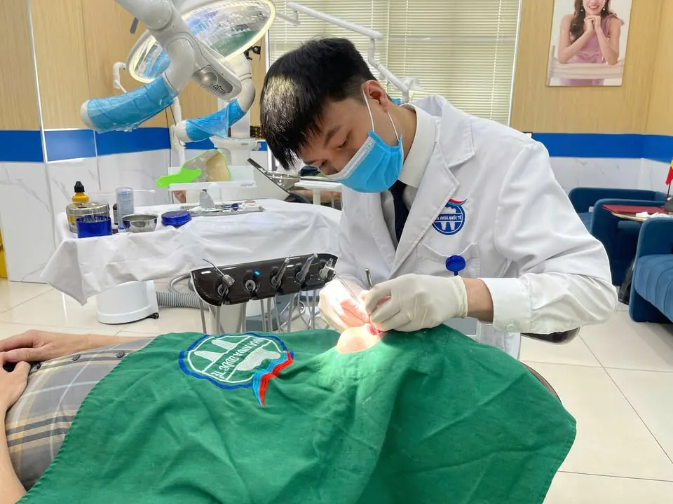 Đừng để quá lâu mới đi lấy cao răng nhé – ảnh 5