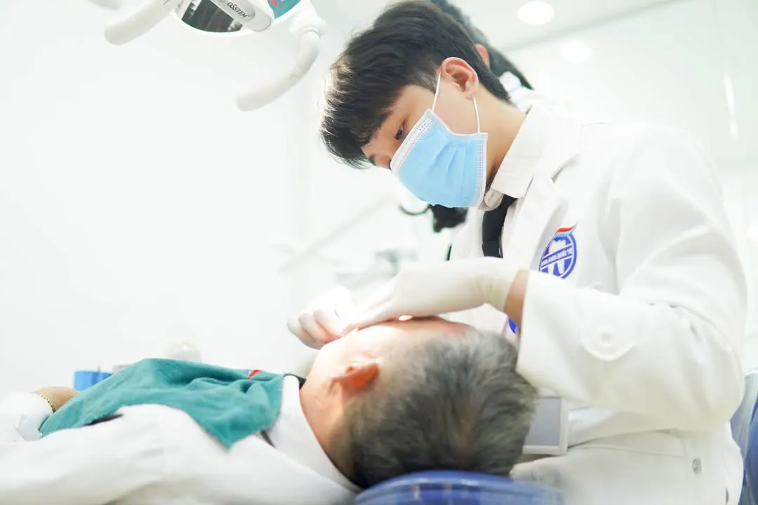 Mất một vài chiếc răng không phải là vấn đề lớn! – ảnh 2