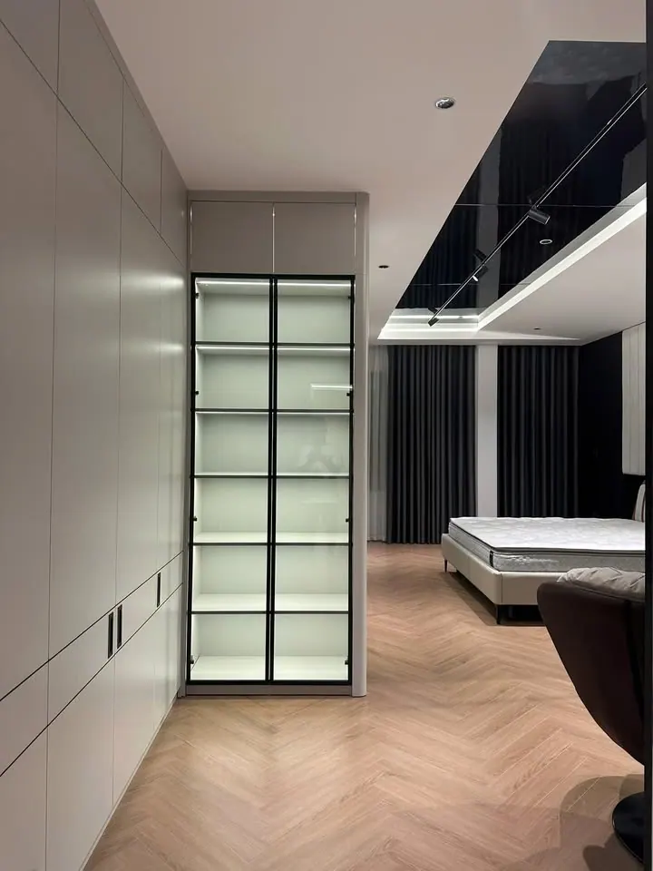 Uầy ngồi đợi đón bạn gái, chill chill bắt được quả nhà đỉnh thật – ảnh 10