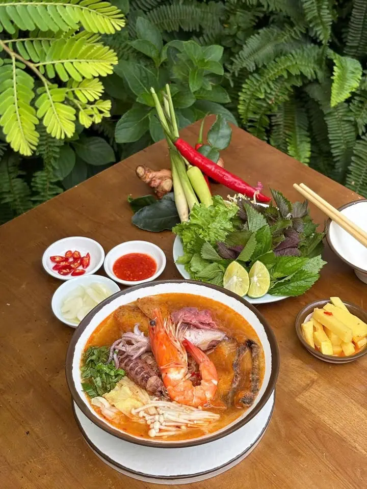 Trời ơi quán Thái vừa ngon vừa đông như này sao không ai chỉ cho tôi biết! – ảnh 11