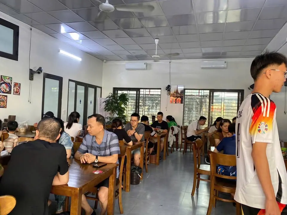 Trời ơi quán Thái vừa ngon vừa đông như này sao không ai chỉ cho tôi biết! – ảnh 16