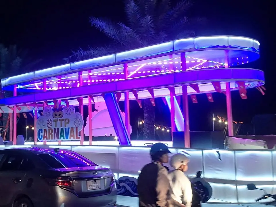 Tưởng dân Cẩm Phả đi Carnaval hết rồi nhưng sao hội chợ và TTP đông thế – ảnh 5