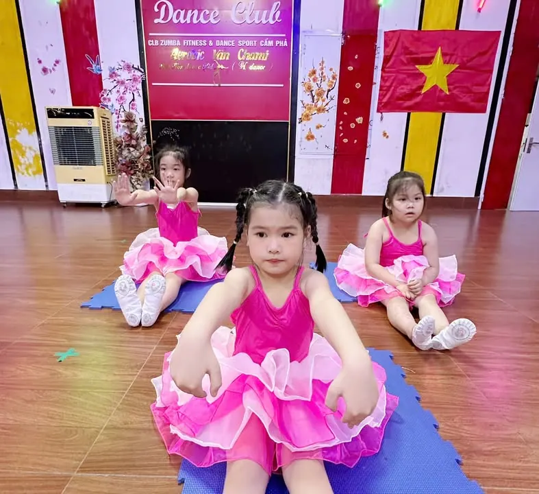 Nhìn lớp học nhảy hè đông kín mới thấy phụ huynh giờ đầu tư cho con thật sự – ảnh 8